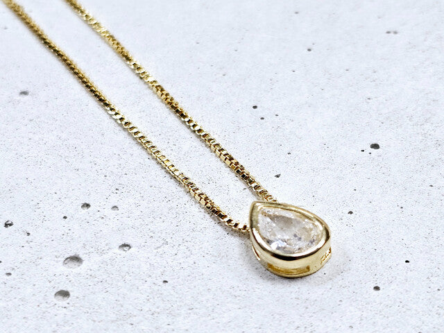 Colar Gota Zircônia Incolor Banho em Ouro 18k Veri