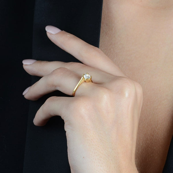 Anel Solitário Feminino Banhado a Ouro 24K Zircônia | Belice Joias