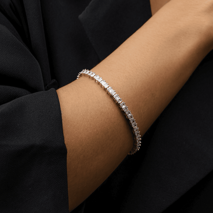 Pulseira Riviera Dourada com Zircônias Feminina - Belice Joias