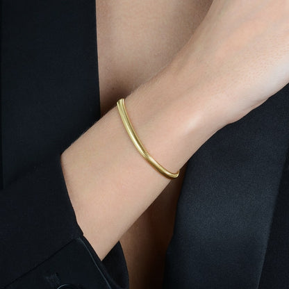 Pulseira Dourada Rabo de Rato Banhada a Ouro 24K - Belice Joias