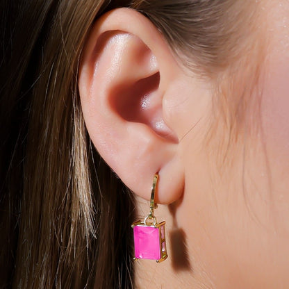 Brinco Argolinha Dourada Pedra Retangular Rosa - Belice Joias