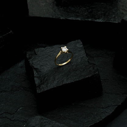 Anel Solitário Feminino Banhado a Ouro 24K Zircônia | Belice Joias