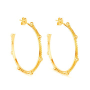 Brinco de Argola Dourado com Pérolas Ouro 24K - Belice Joias
