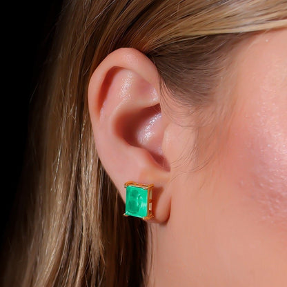 Brinco Dourado de Pedra Retangular Verde Ouro 24K - Belice Joias