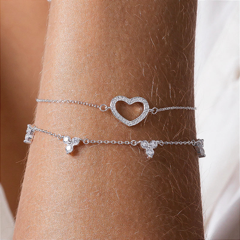 Pulseira Coracao Vazado com Zirconias em Prata 925